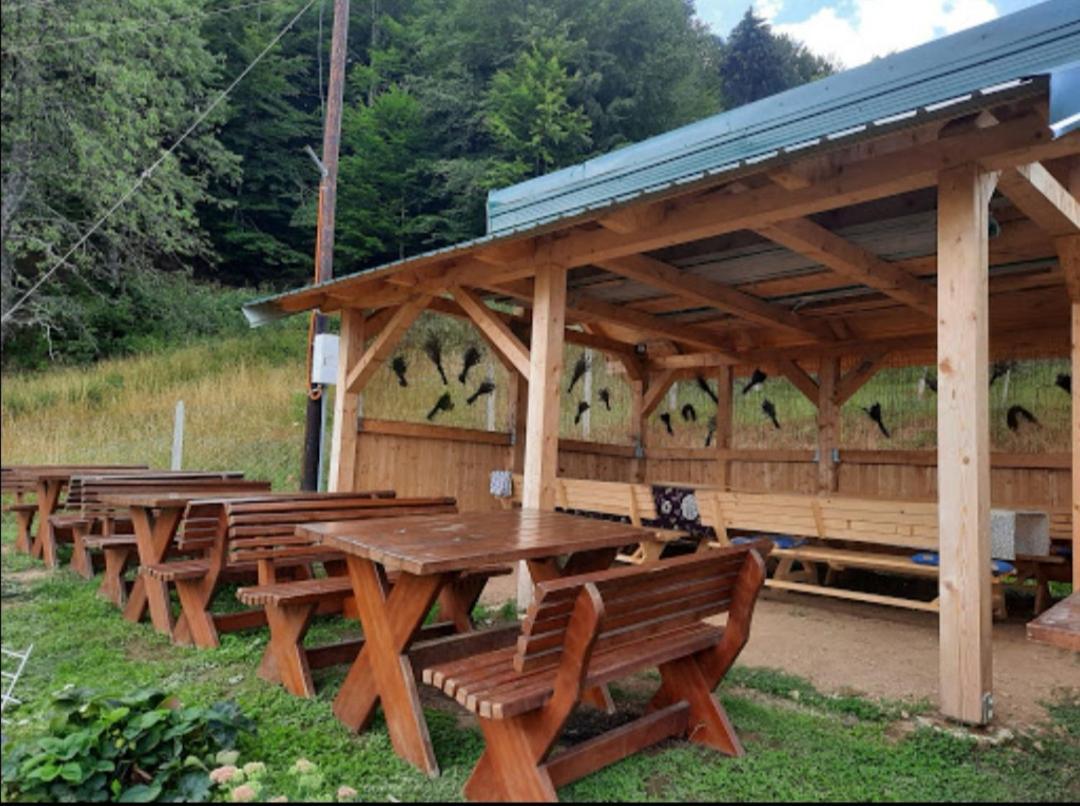 Grandfather'S Place Budevice Plav Bagian luar foto